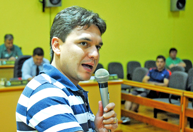 Vereador Vinícius Makvitz solicita providências à RGE
