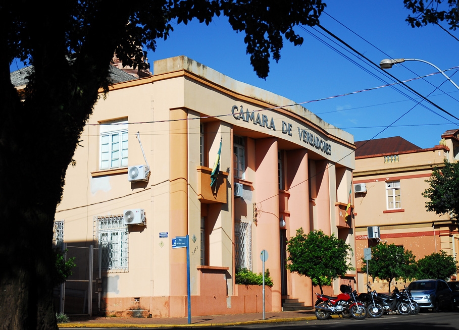 Inscrição para concurso do Legislativo Municipal segue até hoje.