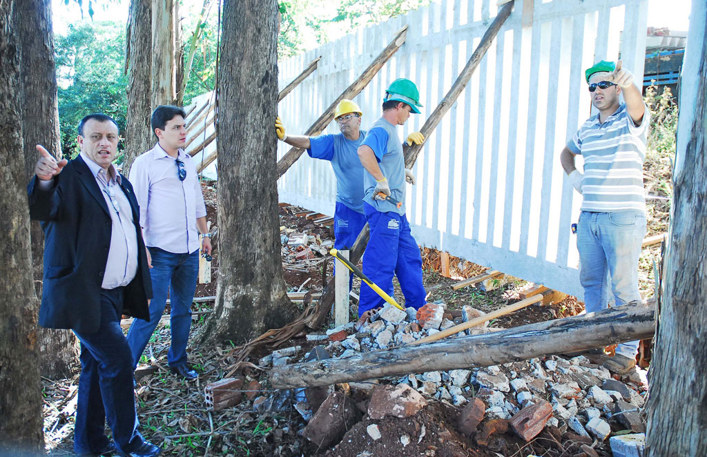 Vereadores vistoriam obras em diferentes setores do município 