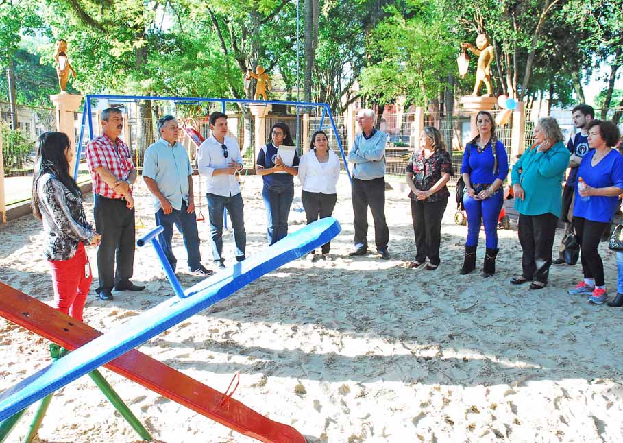 Estudantes promovem melhorias no parque da Praça Pinheiro Machado – Centro Histórico de Santo Ângelo  