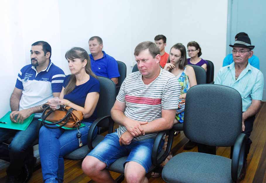 Câmara articula ações pela viabilização do serviço de transporte aos acadêmicos do interior do município
