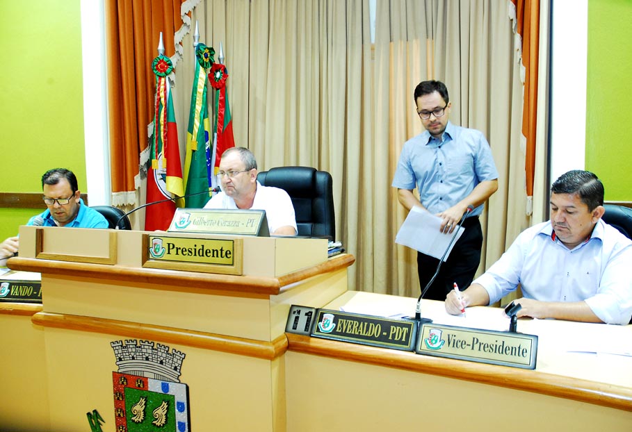 Legislativo de Santo Ângelo aprova Projeto que estabelece descontos sobre o valor do IPTU 2016