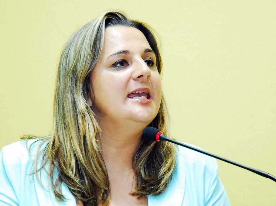 Vereadora Jacqueline destaca o preocupante número de casos envolvendo violência contra as mulheres 