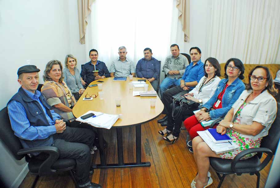 Projetos pelo desenvolvimento integral da criança são debatidos na Câmara 