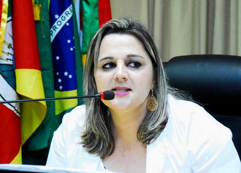 Vereadora Jacqueline apresenta Moção de Repúdio às Portarias 958 e 959 do Ministério da Saúde