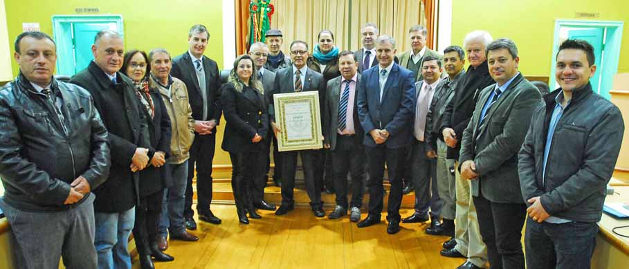 Desembargador Ícaro Carvalho de Bem Osório recebe título de Cidadão Honorário do município de Santo Ângelo