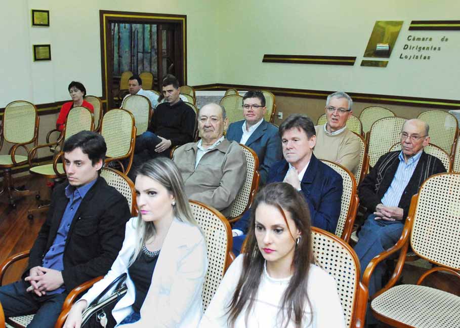 CDL recebe homenagem da Câmara de Vereadores