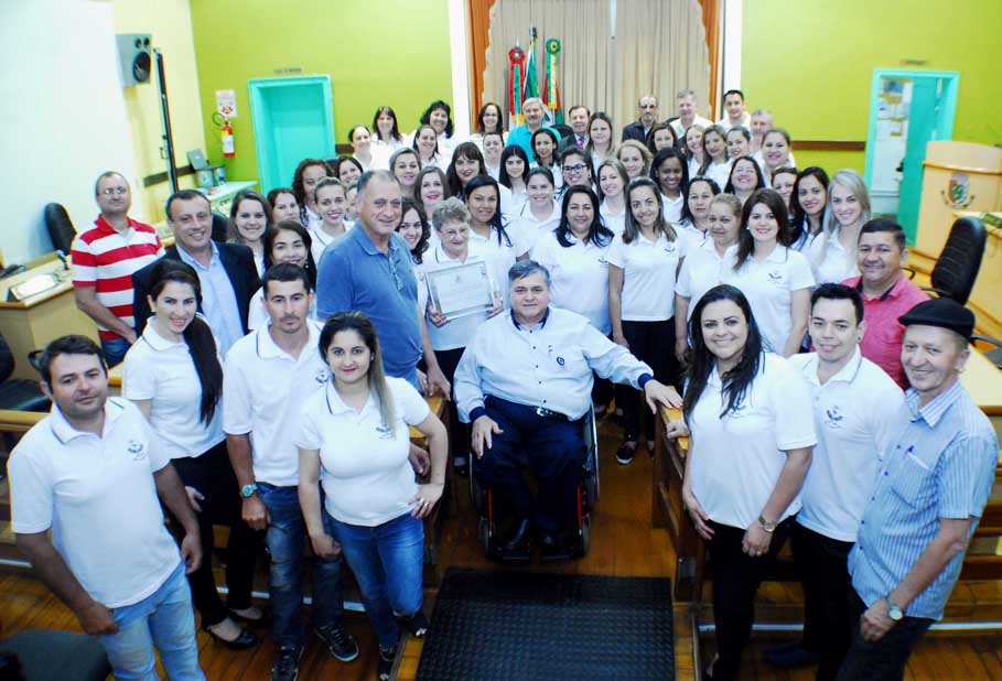 APAE Santo Ângelo completa 45 anos e é homenageada pelo Poder  Legislativo Municipal 