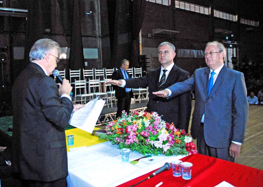 Adolar Queiroz é eleito presidente da Câmara de Vereadores de Santo Ângelo