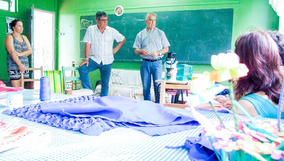  Presidente da Câmara, Adolar Queiroz acompanha andamento de obras no interior do Município 