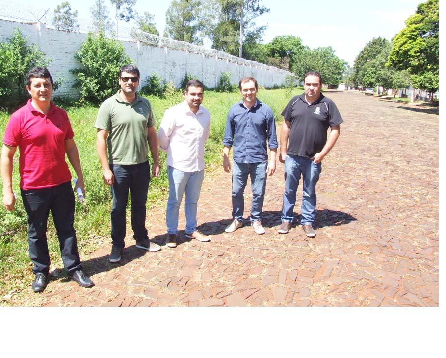 Vereadores mobilizam secretários e verificam demandas nos bairros de Santo Ângelo