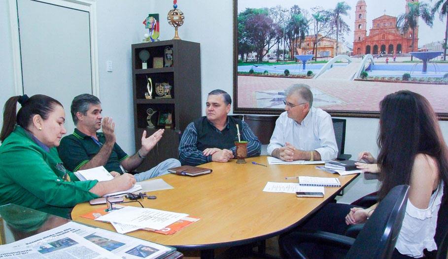 Orientação, oficinas e muitas outras atividades no estande da Câmara de Vereadores 