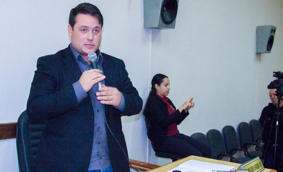 A semana começou com muito trabalho preocupações  para o legislativo
