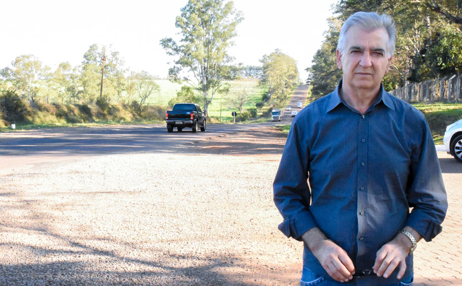 Presidente da Câmara, Adolar Queiroz, propõe construção de via lateral em parte da ERS 218 