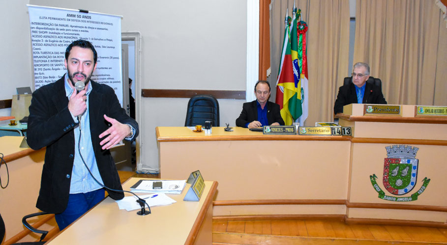 Vereadores de Santo Ângelo recebem Presidente da AMM e esclarecem questões ligadas aos projetos pleiteados pela região.