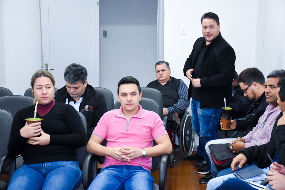 Vereadores promovem reunião com dirigentes do Hospital Santo Ângelo