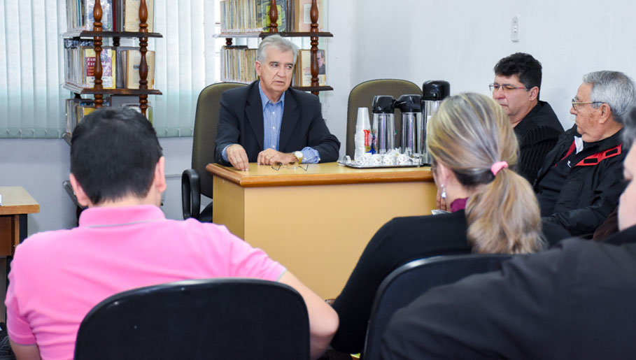 Vereadores promovem reunião com dirigentes do Hospital Santo Ângelo