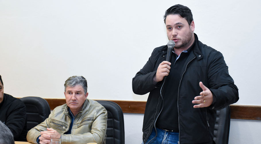 Vereador Maurício Loureiro comemora a criação do Conselho de Defesa e Proteção dos Animais de Santo Ângelo