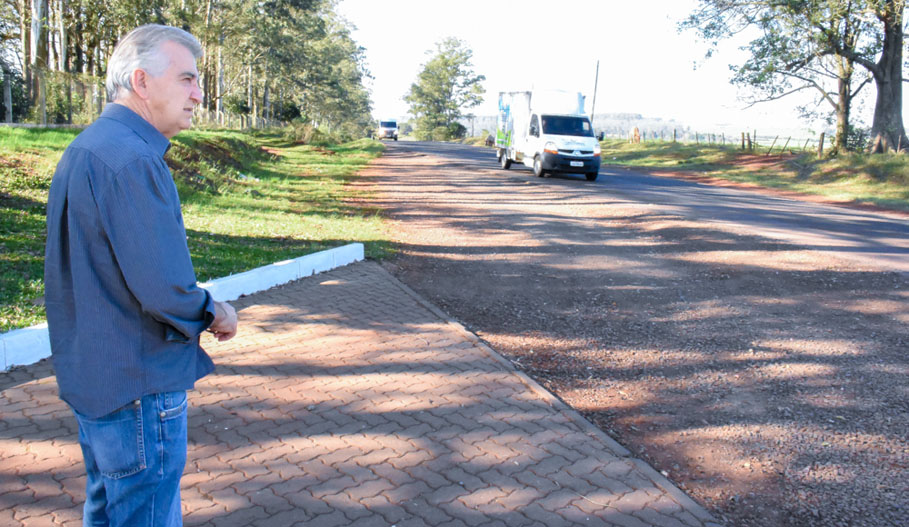 Presidente da Câmara, Adolar Queiroz, propõe construção de via lateral em parte da ERS 218 