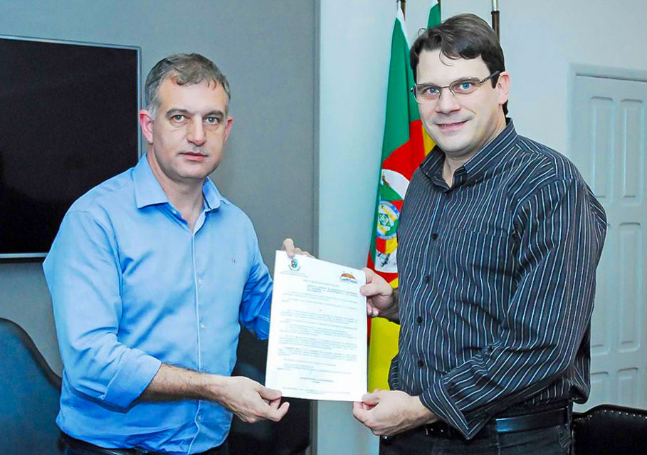 Projeto de lei que visa estabelecer ações de prevenção à gravidez na adolescência é sancionado 