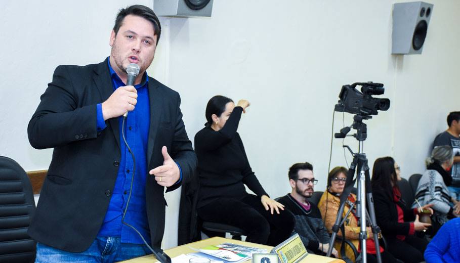 Vereador Mauricio Loureiro propõe ações para reduzir a mortalidade infantil no município