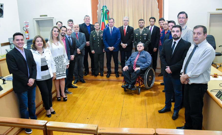 Em ato solene, Legislativo de Santo Ângelo presta homenagem alusiva ao Dia da Independência do Brasil 