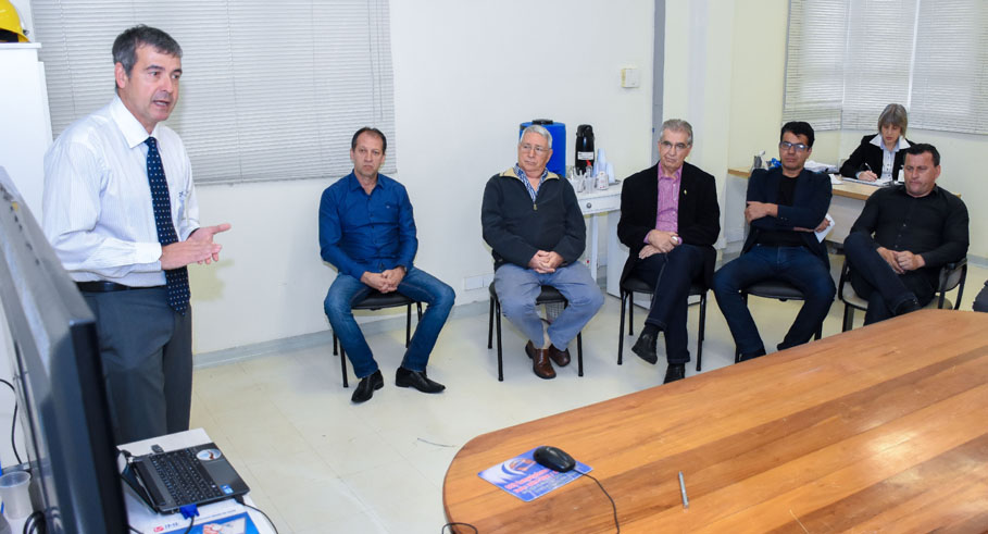 Vereadores buscam esclarecimento sobre a situação financeira do Hospital Santo Ângelo