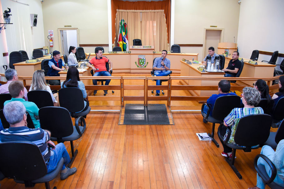 Vereadores, empresários e lideranças municipais debatem formas para tornar o turismo mais atrativo e rentável em Santo Ângelo