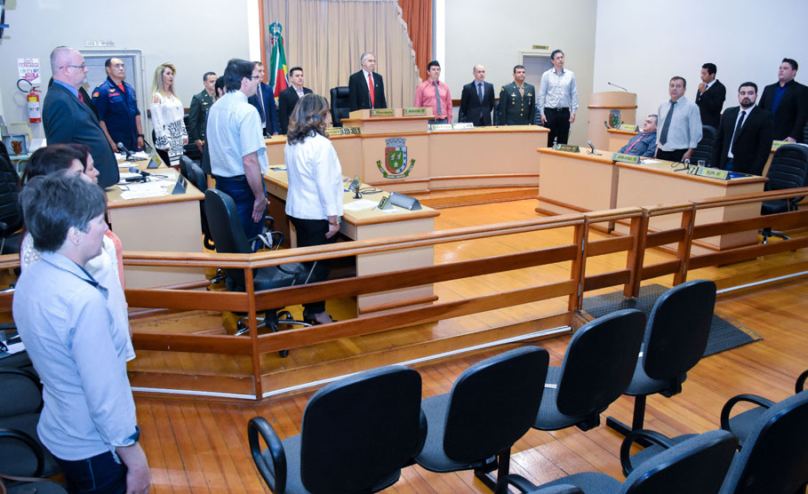 Em ato solene, Legislativo de Santo Ângelo presta homenagem alusiva ao Dia da Independência do Brasil 