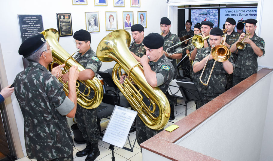 Em ato solene, Legislativo de Santo Ângelo presta homenagem alusiva ao Dia da Independência do Brasil 