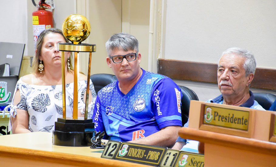 Câmara presta homenagem à ASAF pela conquista do título de Bicampeã Estadual de Futsal 