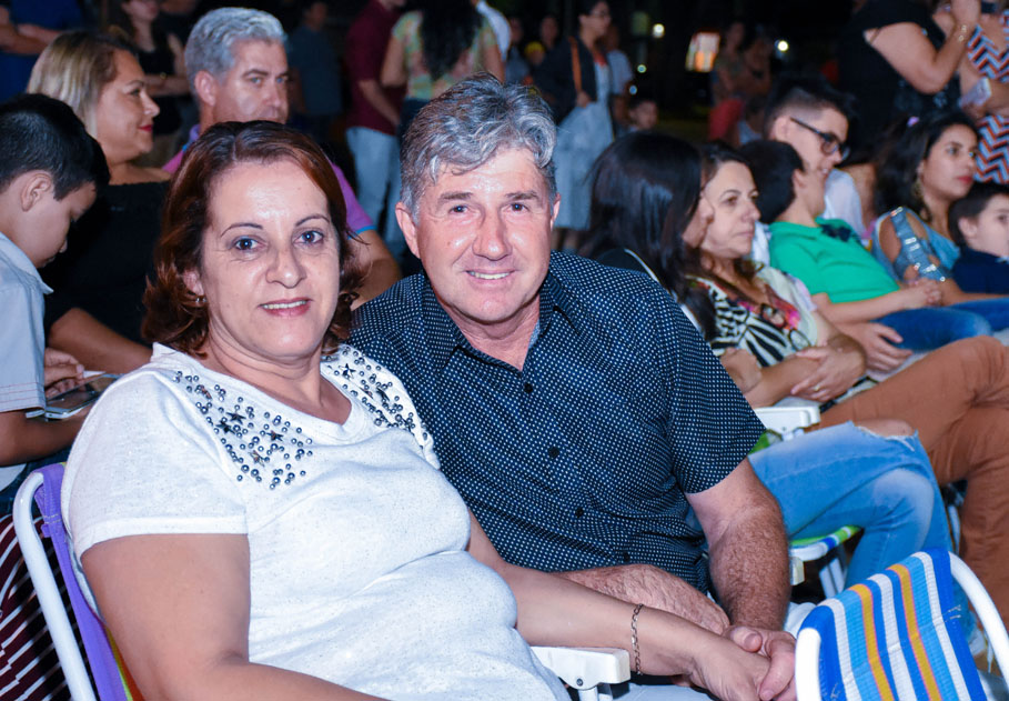 Legislativo de Santo Ângelo acompanha formatura dos alunos do Colégio Tiradentes 