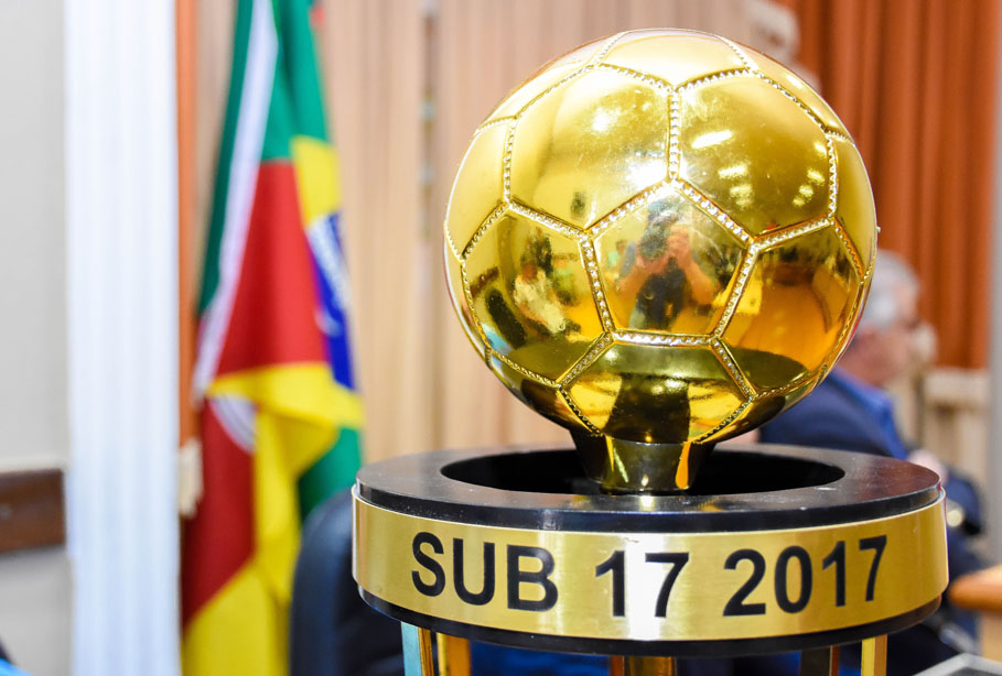 Câmara presta homenagem à ASAF pela conquista do título de Bicampeã Estadual de Futsal 