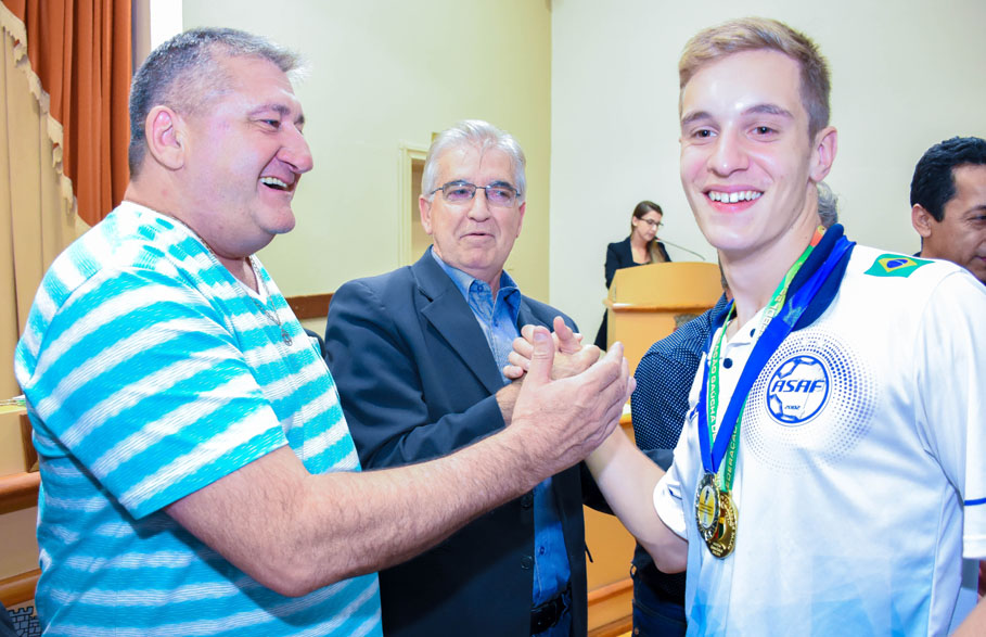 Câmara presta homenagem à ASAF pela conquista do título de Bicampeã Estadual de Futsal 