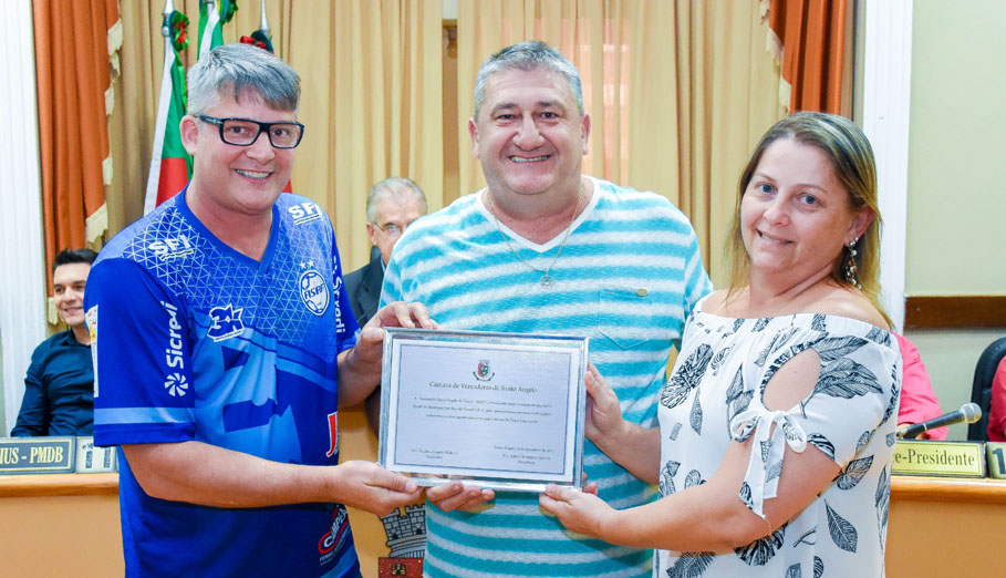 Câmara presta homenagem à ASAF pela conquista do título de Bicampeã Estadual de Futsal 