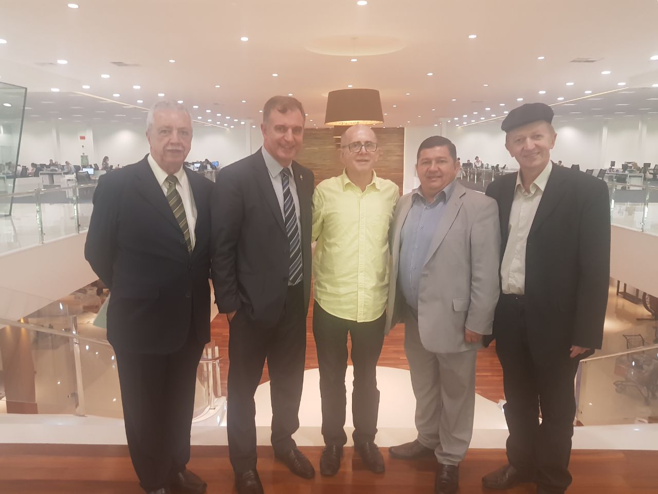 Santo  Ângelo segue as negociações pela instalação de uma unidade da Havan