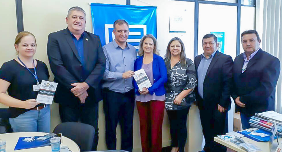 Lideranças de Santo Ângelo firmam parceria com Corsan e Banrisul para a 9ª FEAAGRI Missões