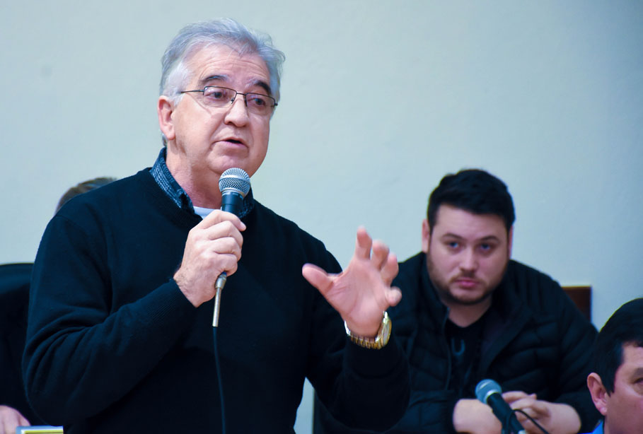 Aprovados projetos alteram nome da praça localizada no bairro Juarez Lemos e da da Rua A, no bairro Loteamento Jardins
