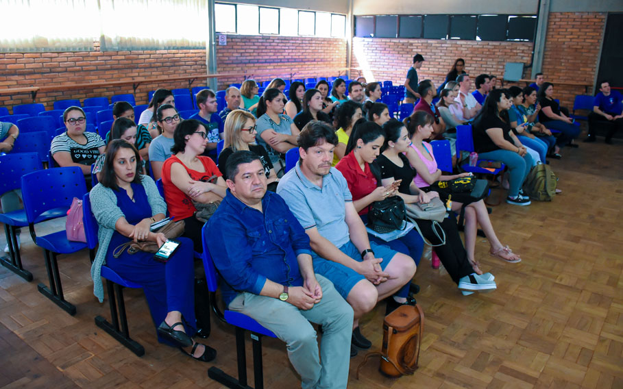 Presidente do Legislativo participa do Workshop de Libras em Santo Ângelo