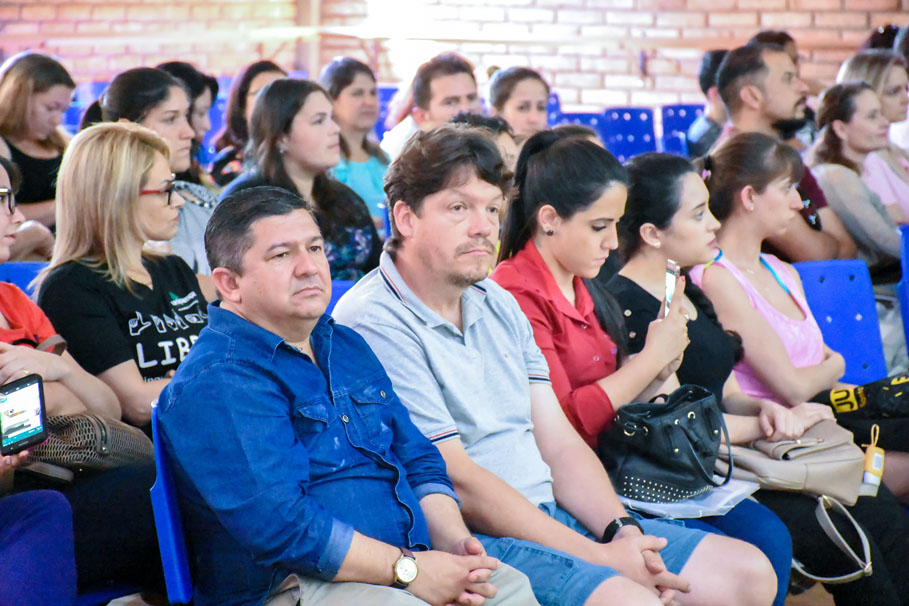 Presidente do Legislativo participa do Workshop de Libras em Santo Ângelo