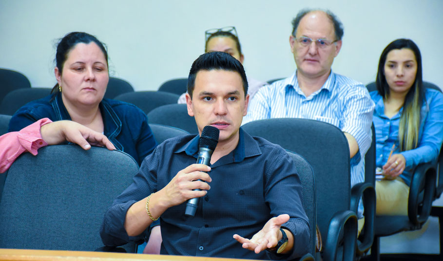 Reunião esclarece funcionamento da UPA e do Posto 22 de Março