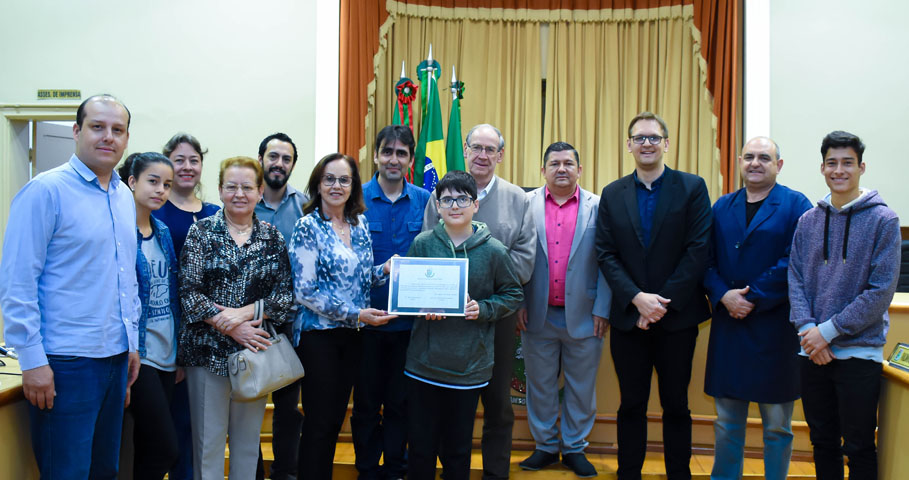 Legislativo homenageia os 80 anos da Primeira Igreja Batista de Santo Ângelo