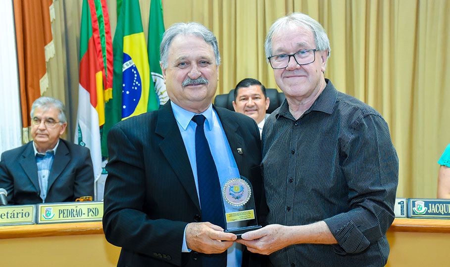 Sessão Especial entrega homenagens do Programa Selo Pela Vida