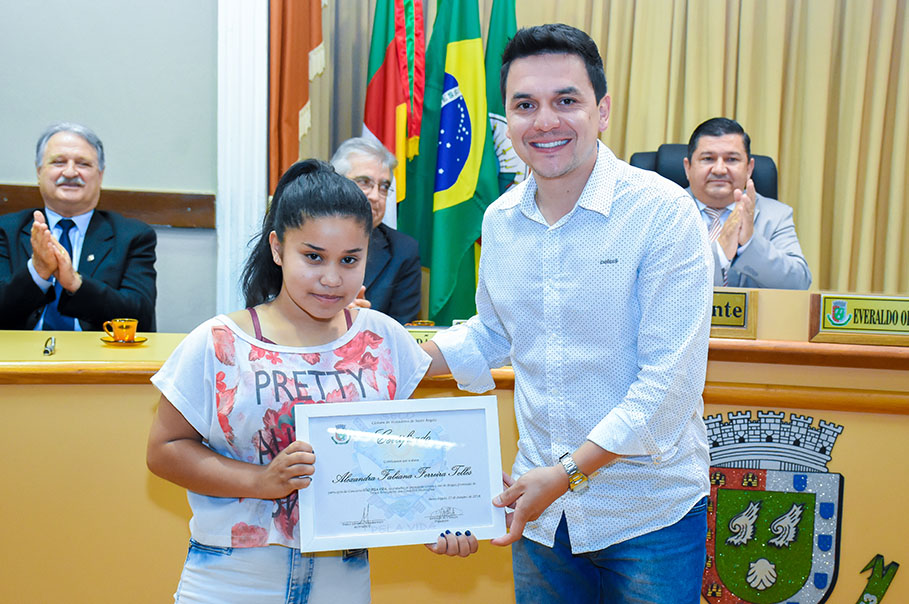 Sessão Especial entrega homenagens do Programa Selo Pela Vida
