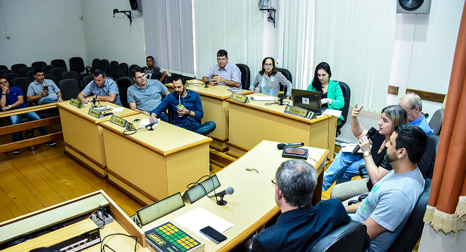 Poder Executivo e Corsan apresentam mudanças em contrato de concessão ao Legislativo 