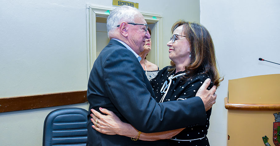 Hermes Antônio Marchetti recebe título de Cidadão Honorário da Câmara de Vereadores