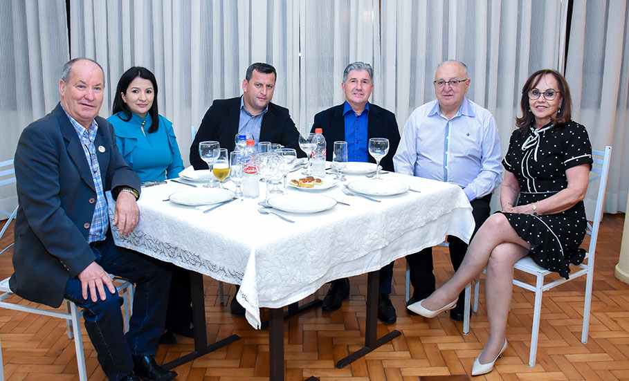 Hermes Antônio Marchetti recebe título de Cidadão Honorário da Câmara de Vereadores