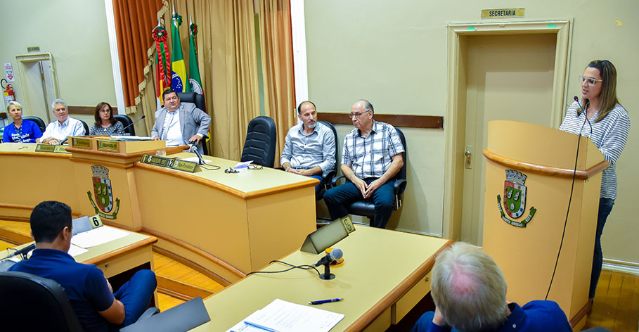 Programa Maturidade Ativa recebe homenagem pelos seus 15 anos
