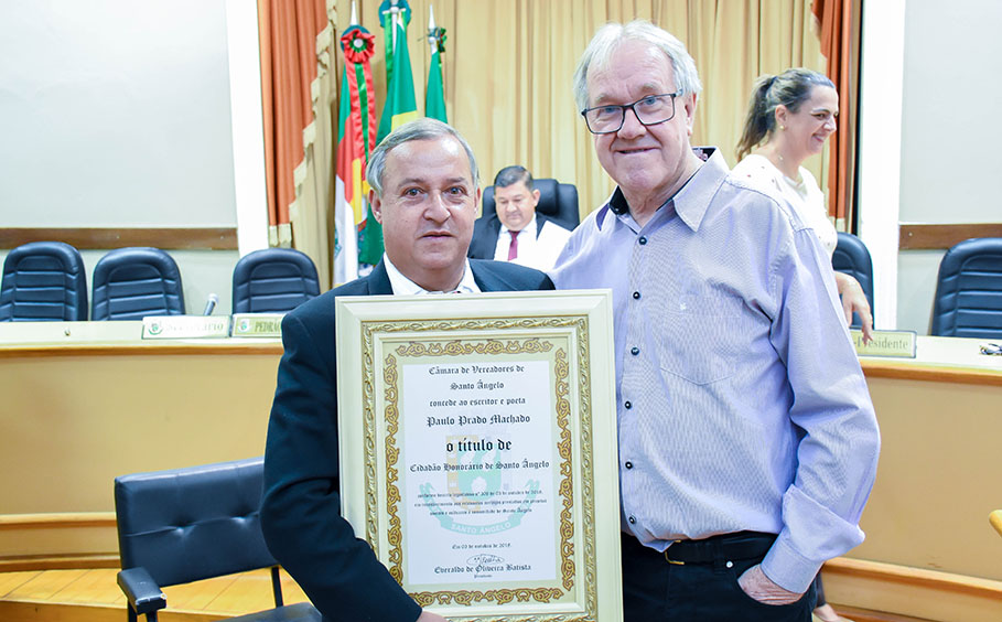 Paulo Prado Machado é agraciado com Título Cidadão Honorário de Santo Ângelo