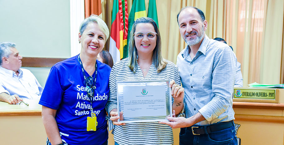 Programa Maturidade Ativa recebe homenagem pelos seus 15 anos